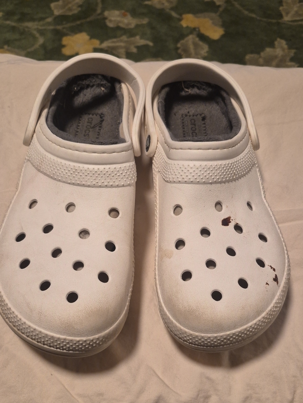 CROCS Kids White Classic Clog with Heel Strap